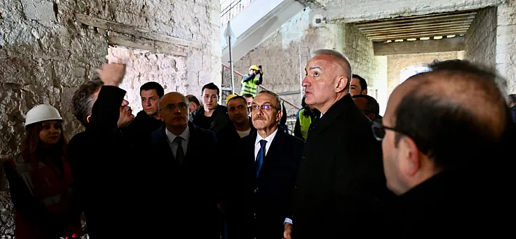 Bakan Ersoy'dan Kültürel Yapılara Yakın Takip