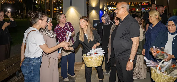 Başkan Sami Er Malatya'da Vatandaşları Dinledi! Çocuklardan Gelen Talep Dikkat Çekti
