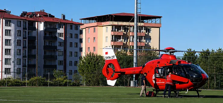 Darende'de 7 Aylık Bebek İçin Hava Ambulansı Havalandı