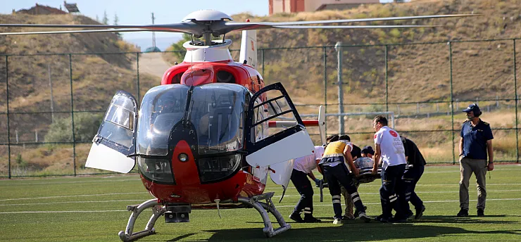 Darende'de Rahatsızlanan Genç Hasta Ambulans Helikopterle Malatya'ya Nakledildi!