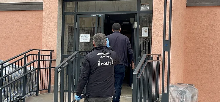 Depremzede Aileyi Yasa Boğan Ölüm: TOKİ Konutunda Acı Olay