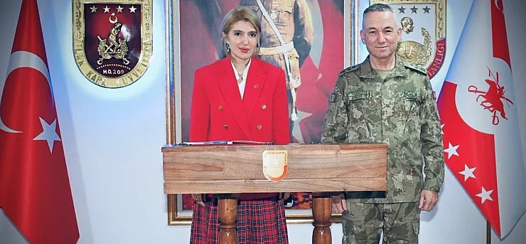 İnanç Siraç Kara Ölmeztoprak Üniversitede İlk Dersi Verdi!