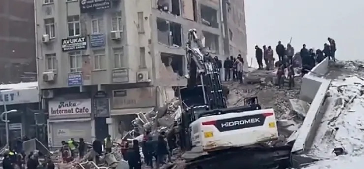 Kırçuval Otel Davasında Kritik Bekleyiş: Bilirkişi Raporu Henüz Gelmedi!