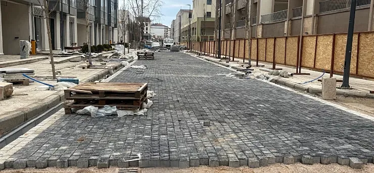 Malatya Çarşısı Kabuk Değiştiriyor Granit Küp Taşlarla Estetik Dönüşüm