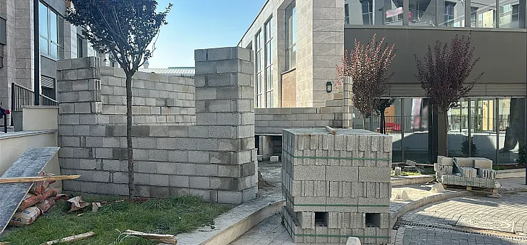 Malatya Çarşısında Tepki Çeken Muhtarlık Ofisi Yıkıldı!