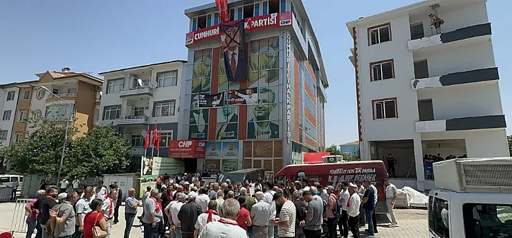 Malatya CHP'de Sular Durulmuyor!