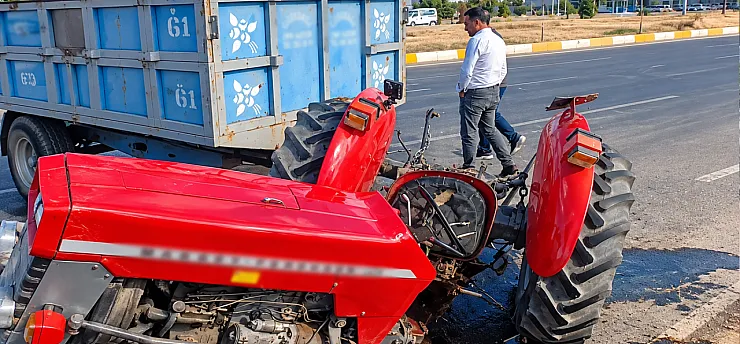Malatya'da Beton Mikseri İle Traktör Çarpıştı! 2 Yaralı