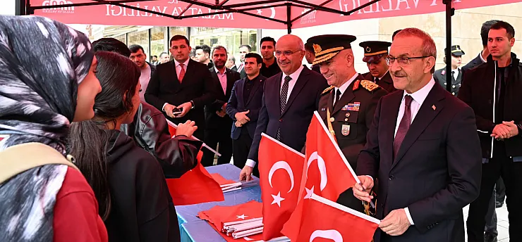 Malatya'da Cumhuriyet Bayramı İçin İlk Tören!