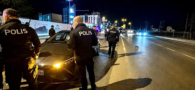 Malatya'da Gece Yarısı Korkunç Kaza! Yaya Yaşam Mücadelesini Kaybetti