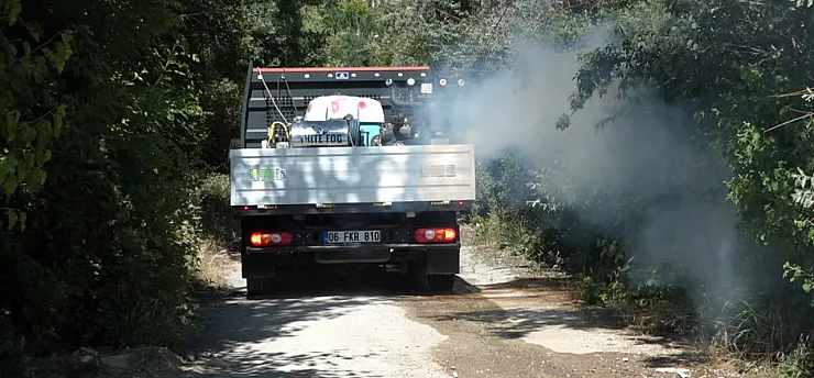 Malatya'da Haşereyle Mücadele Yoğunlaştırıldı! 719 Mahallede Kapsamlı İlaçlama