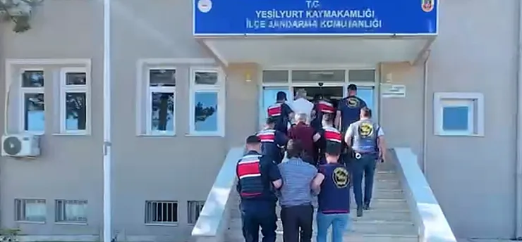 Malatya'da İki Firari Jandarma Operasyonuyla Yakalandı