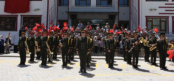 Malatya'da İlk Mektubum Mehmetçiğe Projesi! 2. Ordu Komutanlığı'ndan Öğrencilere Anlamlı Cevap