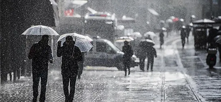 Malatya'da Kış Geri Dönüyor: Sağanak, Kar ve Çığ Uyarısı Geldi!