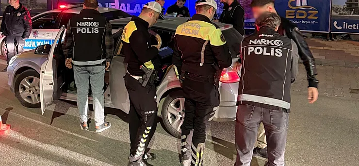 Malatya'da Narkoalan-2 Operasyonu! Park ve Bahçelerde Denetim