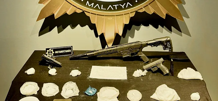 Malatya'da Narkotik Darbesi: Kilolarca Metamfetamin Yakalandı!