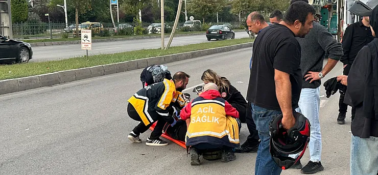 Malatya'da Otomobilin Biçtiği Motosiklet Metrelerce Sürüklendi!