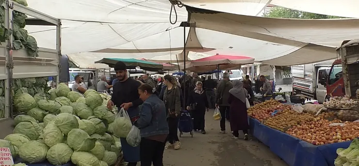Malatya'da Pazarda Dengeler Değişti! Tezgahlardaki Yeni Fiyatlar Mutfak Bütçelerini Şok Etti