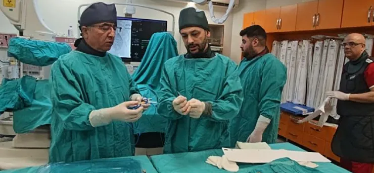 Malatya'da Renal Arter Denervasyonu Dönemi! Dirençli Hipertansiyona Teknik Çözüm
