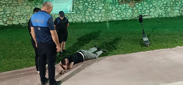 Malatya'da Scooter Kazası! Parkta Dengesini Kaybeden Sürücü Hastanelik Oldu