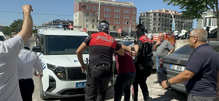 Malatya'da Silah Sesleri Paniğe Yol Açtı! Şüpheli Yakalandı
