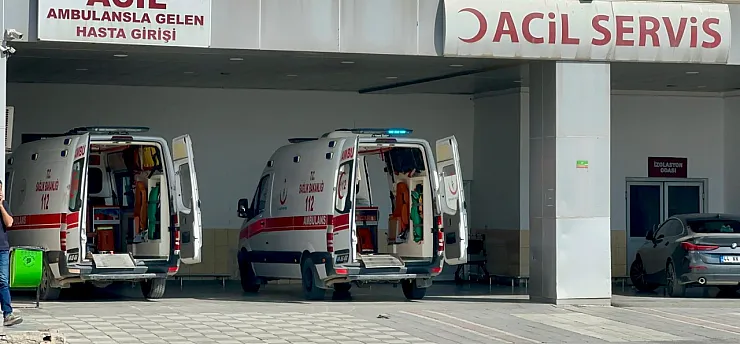 Malatya'da Trafik Kazası: Karşıya Geçmek İsterken Aracın Altında Kaldı!