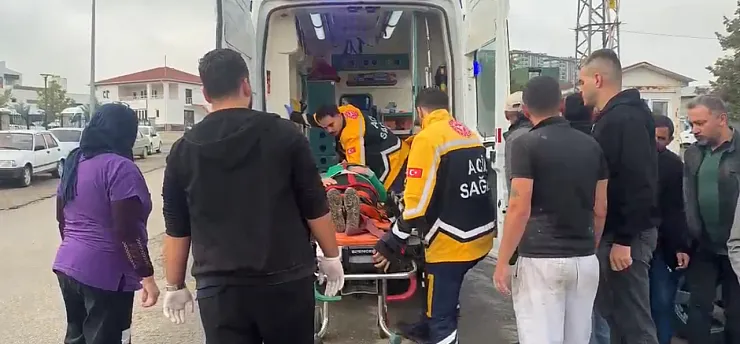 Malatya'da Yaya Karşıya Geçerken Otomobil Çarptı!