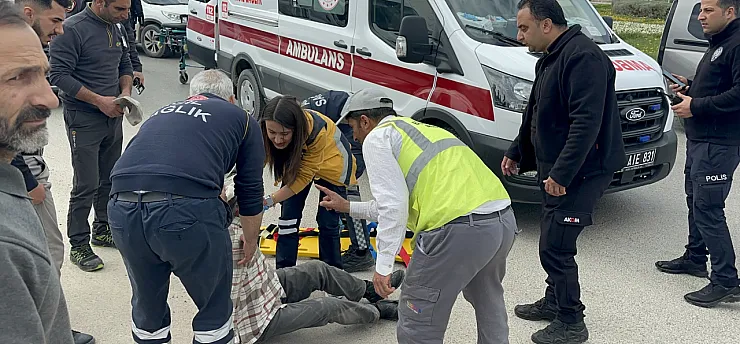 Malatya'da Yolun Karşısına Geçmek İsterken Otomobil Çarptı Ağır Yaralandı!