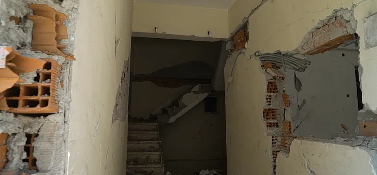 Malatya'daki O Binalar Sessiz Birer Tehlike!