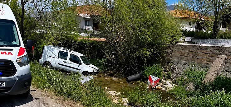 Malatya Doğanşehir'de Kaza! Araçtaki 2 Kişi Yaralandı