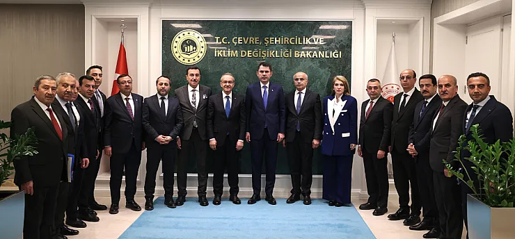 Malatya Heyeti Ankara'da Çıkartma Yaptı! Bakan Kurum ile Kritik Yeniden İnşa Zirvesi