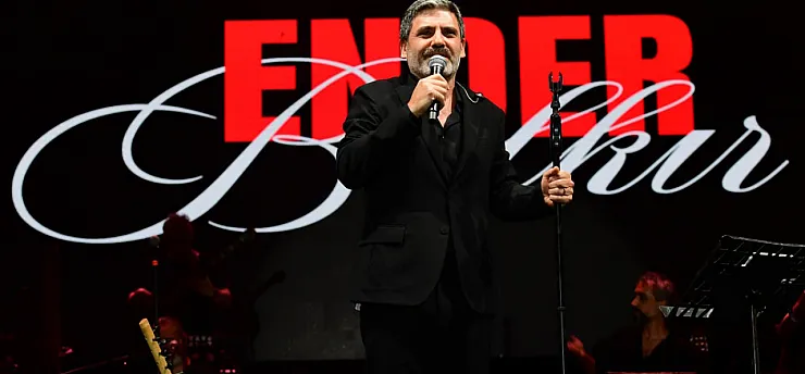 Malatya Kayısı Festivali'nde Ender Balkır Coşkusu! Meydan Türkülerle Yankılandı
