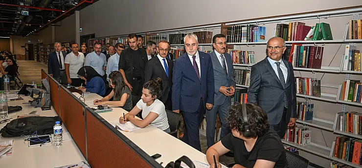 Malatya'nın Geleceği Masaya Yatırıldı! Bakan Işıkhan'a Dev Projeler Tek Tek Anlatıldı