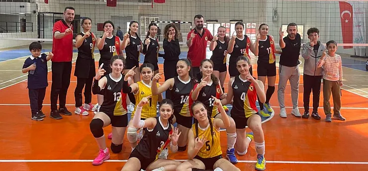 Malatya'nın Sultanları Durdurulamıyor!  Filenin Prensesleri Türkiye Finallerinde