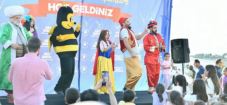 Malatya Yeşilyurt'ta Yaz Coşkusu Başladı! Beylerderesi'nde Binlerce Kişi Aynı Etkinlikte Buluştu