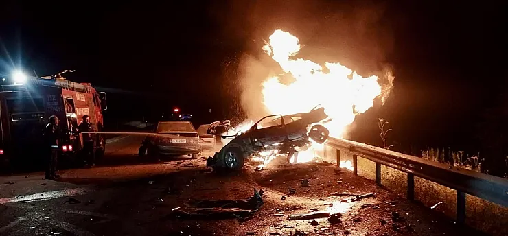 Malatya Yolunda Korkunç Kaza! Otomobil Alev Aldı: 1 Ölü, 5 yaralı