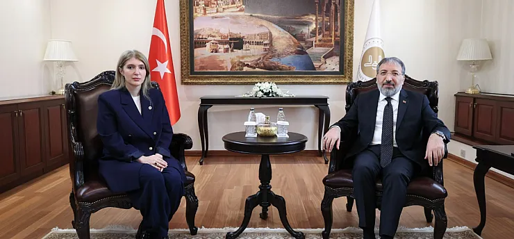 Milletvekili Ölmeztoprak, Diyanet Başkanı ile Malatya Projelerini Görüştü
