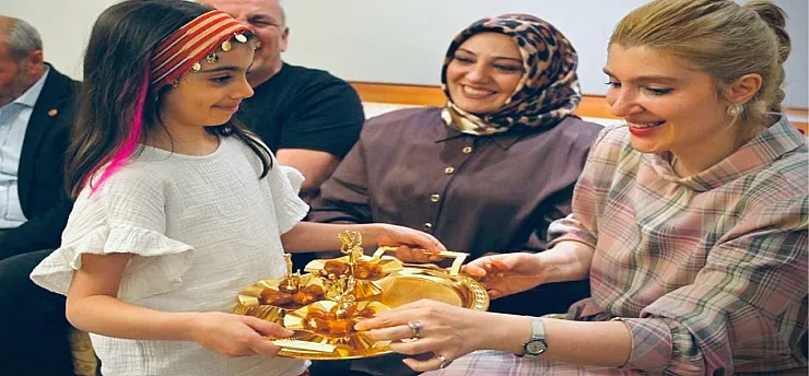 Milletvekili Ölmeztoprak'tan Asırlık Tarifler Ve Asırlık Evliliklere Ziyaret