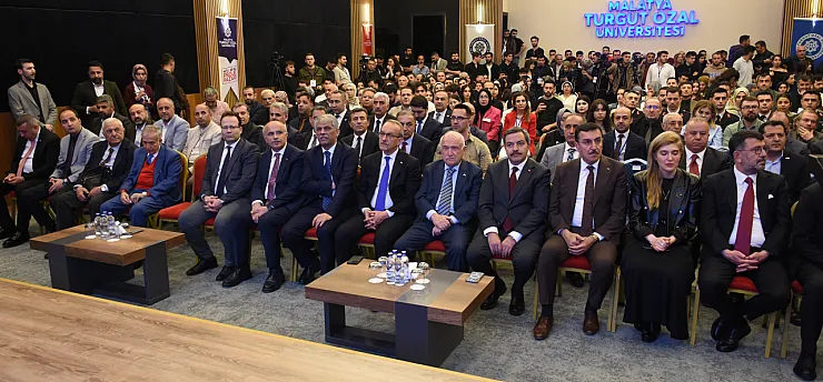 Turgut Özal Memleketi Malatya'da Anıldı!