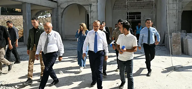 Vali Yavuz Doğanyol'da! Deprem Konutları Ve Yatırımları İnceledi