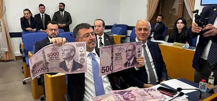 Veli Ağbaba Acı Rakamı Açıkladı! Malatya'da 15 Bin Kişi İşsiz, Fabrikalar Kaçıyor