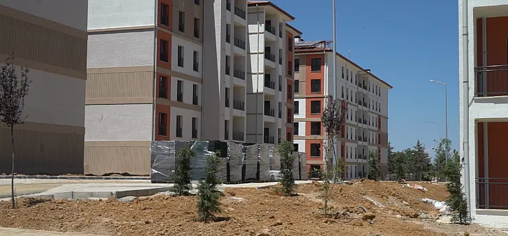 Yakınca TOKİ'de Bitmeyen Sorunlar! Vatandaş Yetkililere Seslendi