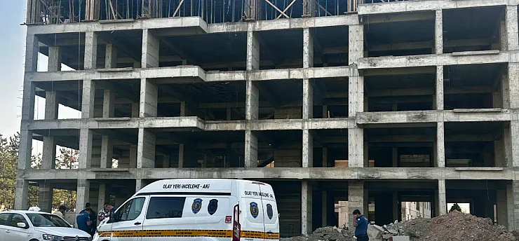 Yerinde Dönüşüm İnşaatında Kaza! Malatya'da İşçi Ağır Yaralandı