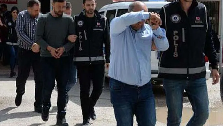 Bankayı Dilenciler Dolandırdı!