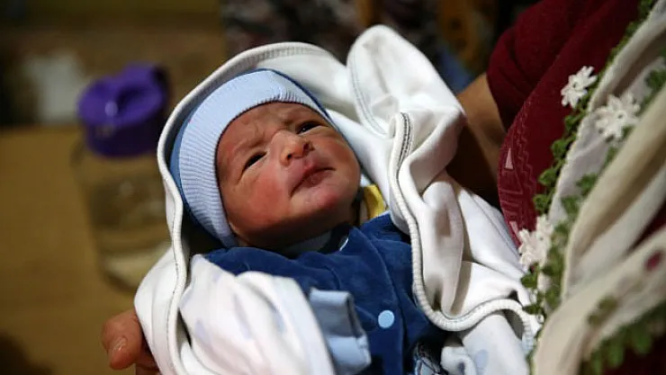 Böyle vicdansızlık görülmedi! Yeni Doğan Bebeği çöpe attılar!