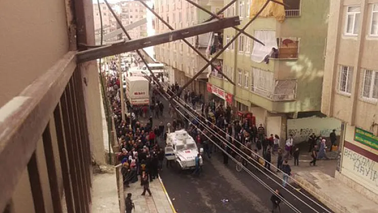 Diyarbakır'da korsan balon imalathanesinde patlama: 1 ölü, 4 yaralı!