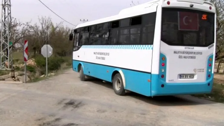 Hiçbir Toplu Taşımanın Uğramadığı Bölgede Çocuklar Okula Gidemiyor!