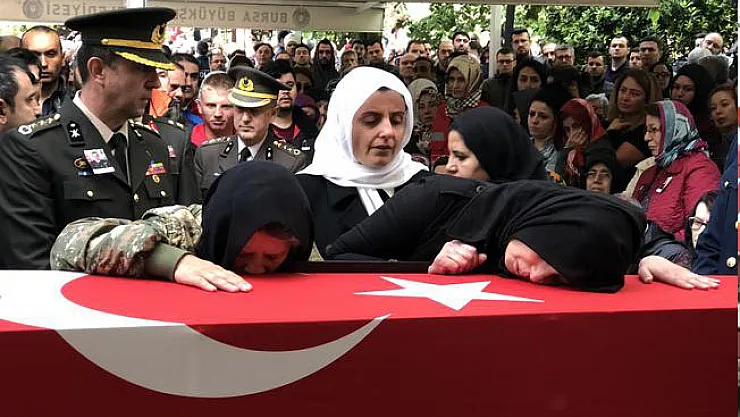 Afrin şehidine hüzünlü veda