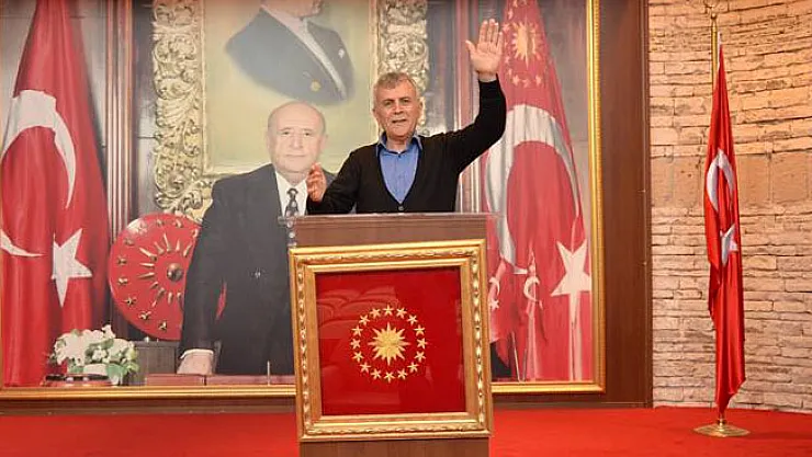 CHP'li Sarıoğlu Ak Parti'de aday adayı
