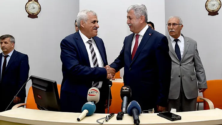 Malatya Büyükşehir'in yeni başkanı Polat oldu