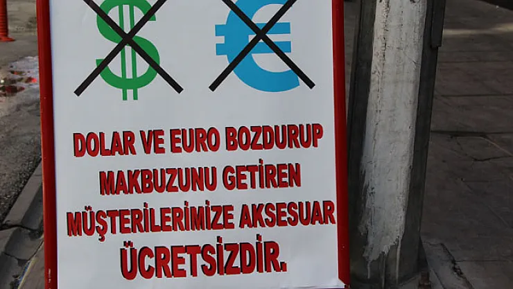 Esnaf, Türk Lirasına destek için kampanya başlattı